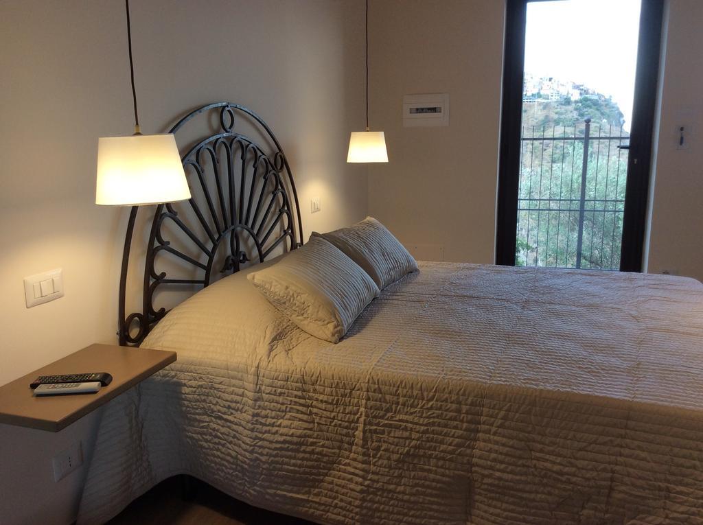 Casale Di Caterina Guest House Taormina Room photo