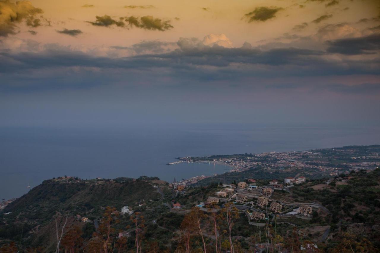 Casale Di Caterina Guest House Taormina Exterior photo